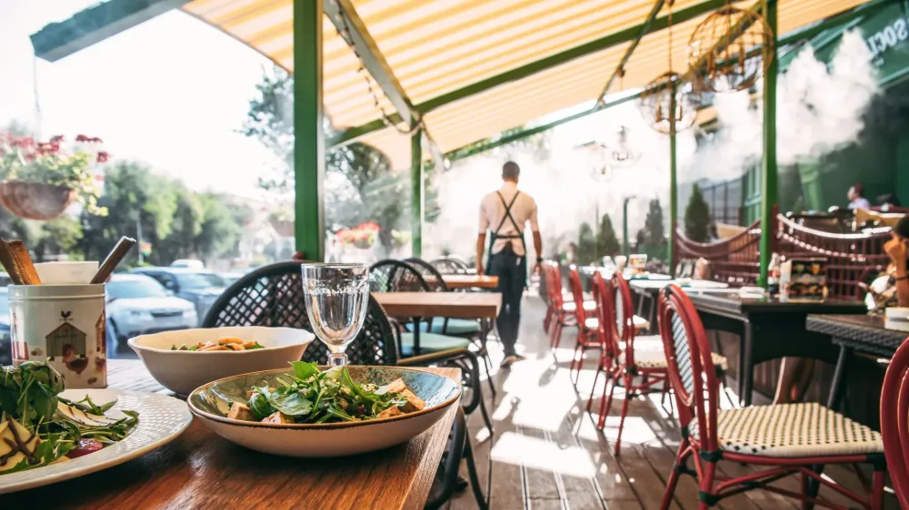 Restaurant avec terrasse à Daumazan-sur-Arize